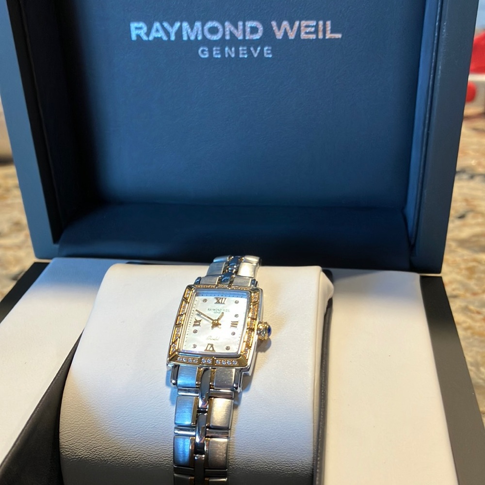 Raymond Weil Parsifal 9740-STS-00995 Watch for ladies